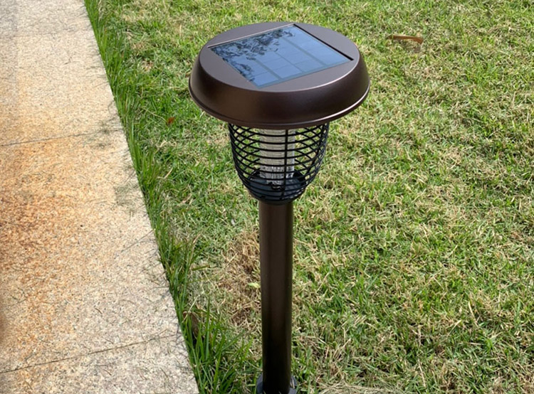 物理灭蚊灯放在什么位置好