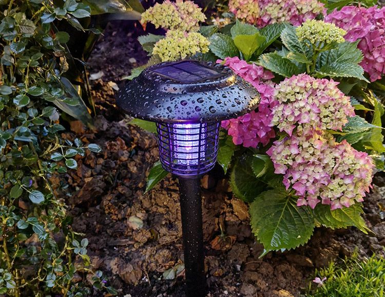 小区灭蚊灯是否防水，下雨会不会漏电